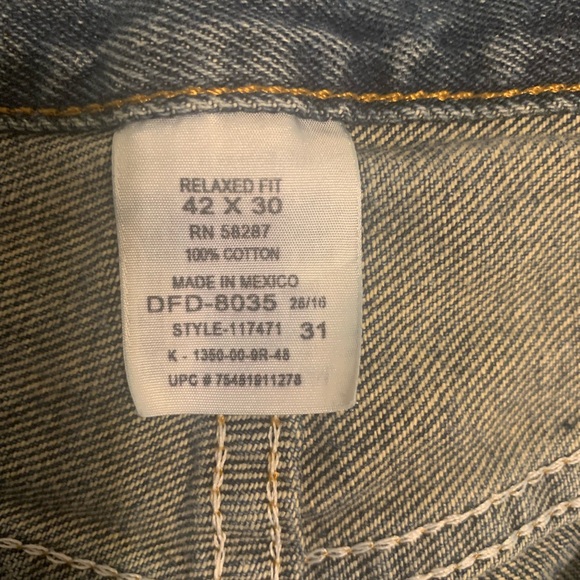 Jeans - Picture 2 of 3